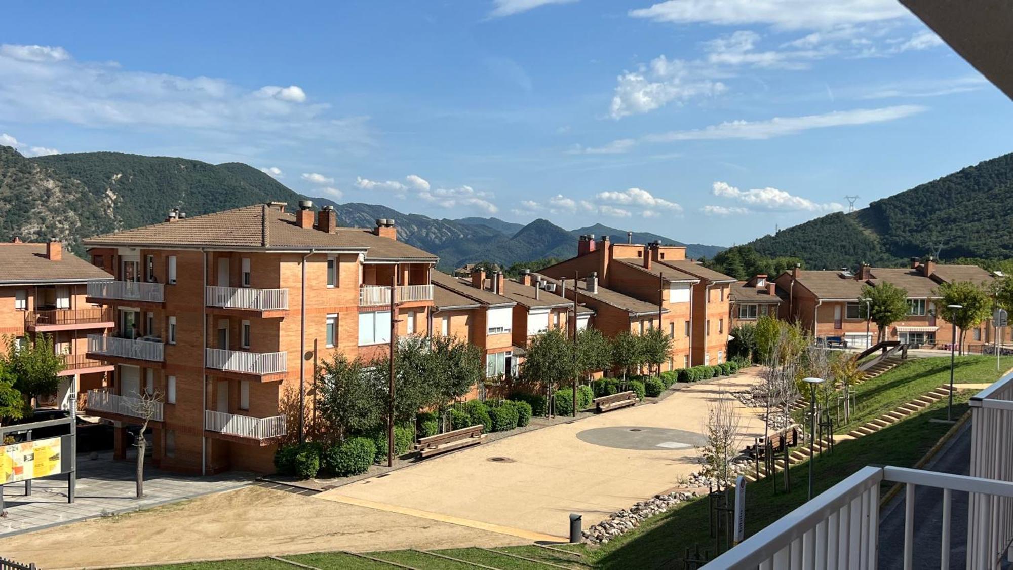 Apartament Acollidor Al Bergueda 6P Sant Jordi de Cercs Esterno foto